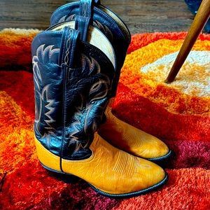 TONY LAMA MENS LEATHER COWBOY BOOTS